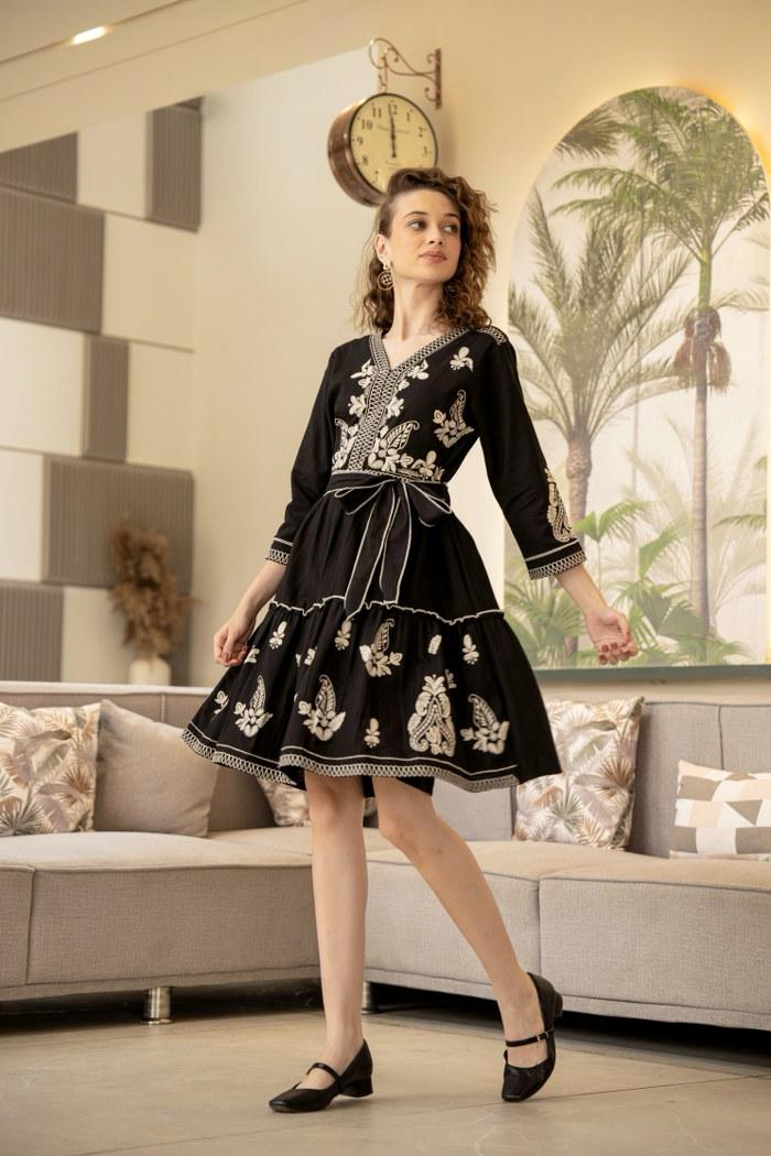 Elegant Black Embroidered Dress with Floral Accents